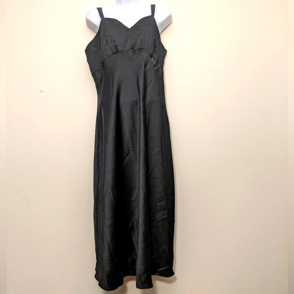 SOFIA Black Satin Sleeveless Dress Large - Picture 1 of 4